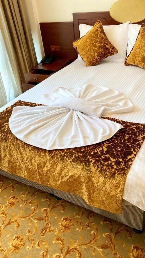 Hotel Euro Diamond Истанбул Екстериор снимка