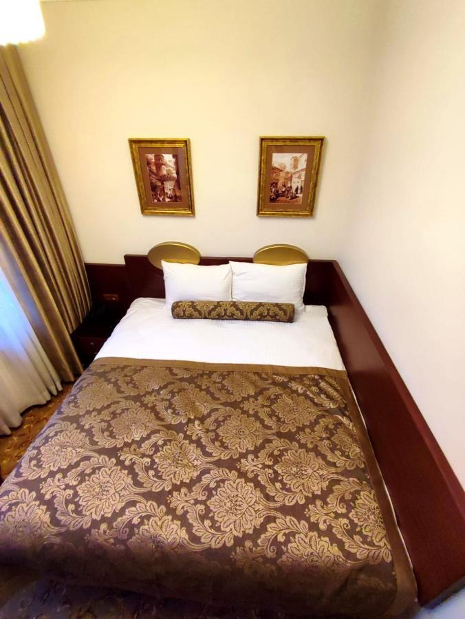 Hotel Euro Diamond Истанбул Екстериор снимка