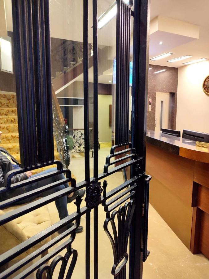 Hotel Euro Diamond Истанбул Екстериор снимка