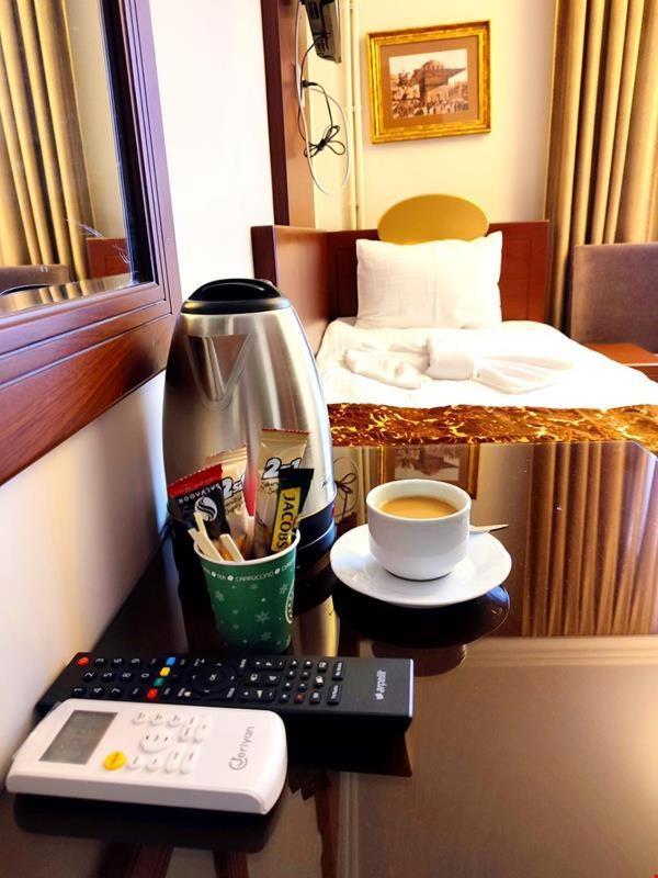 Hotel Euro Diamond Истанбул Екстериор снимка